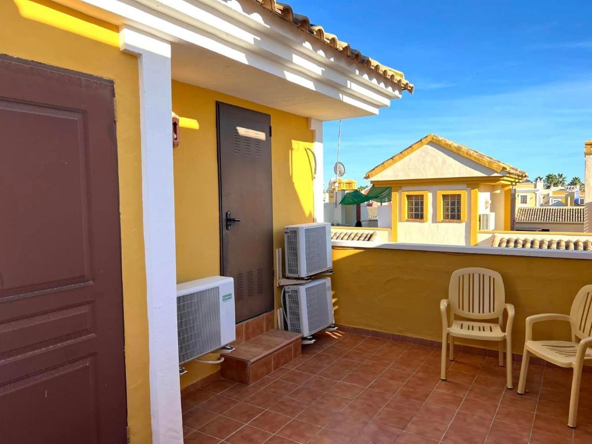 Casa Rodasa - 2 Bedrooms, Roof Terrace, Airco, Front-Terrace, Back-Patio, Communal Pool, Etc Exterior photo